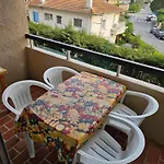 Apartment Superbe A 2 Pas De La *