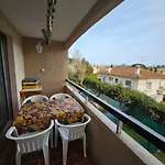 Superbe A 2 Pas De La Apartment